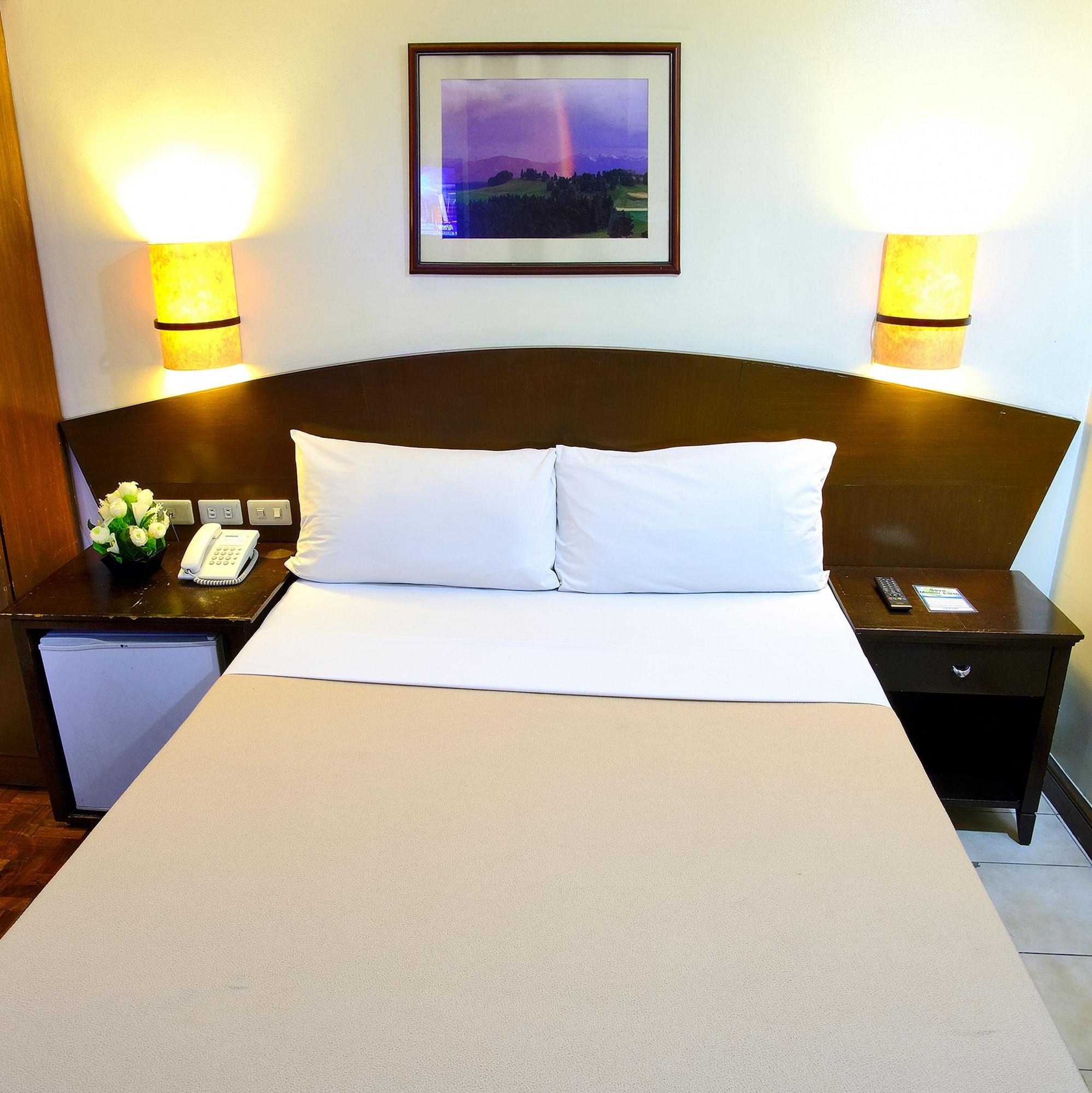 Fersal Hotel - Manila Ngoại thất bức ảnh