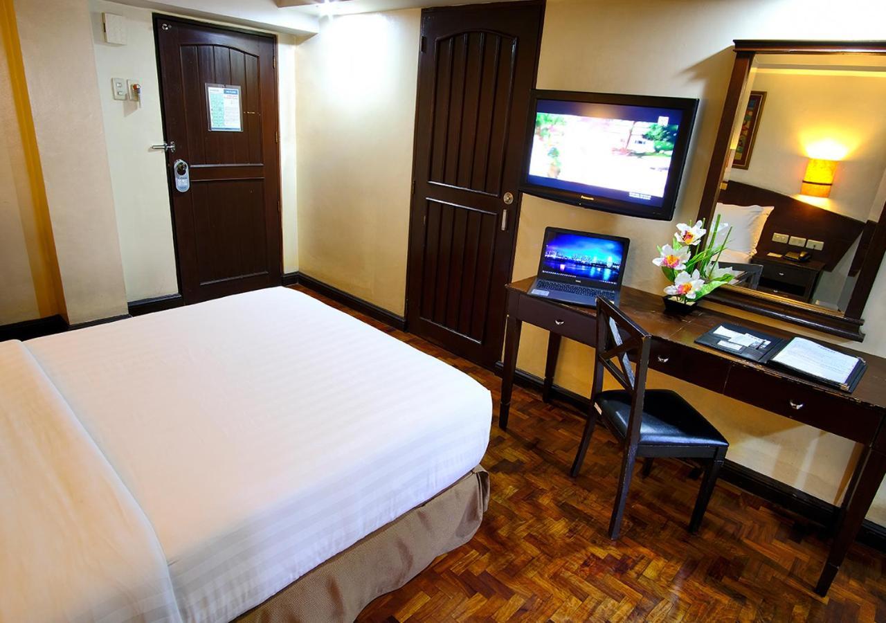 Fersal Hotel - Manila Ngoại thất bức ảnh